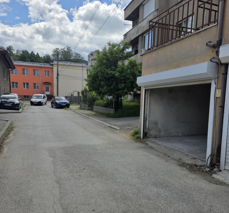 De vânzare  Garaj Ciustendil , Țentâr , 19 mp | 77638743 - imagine [4]