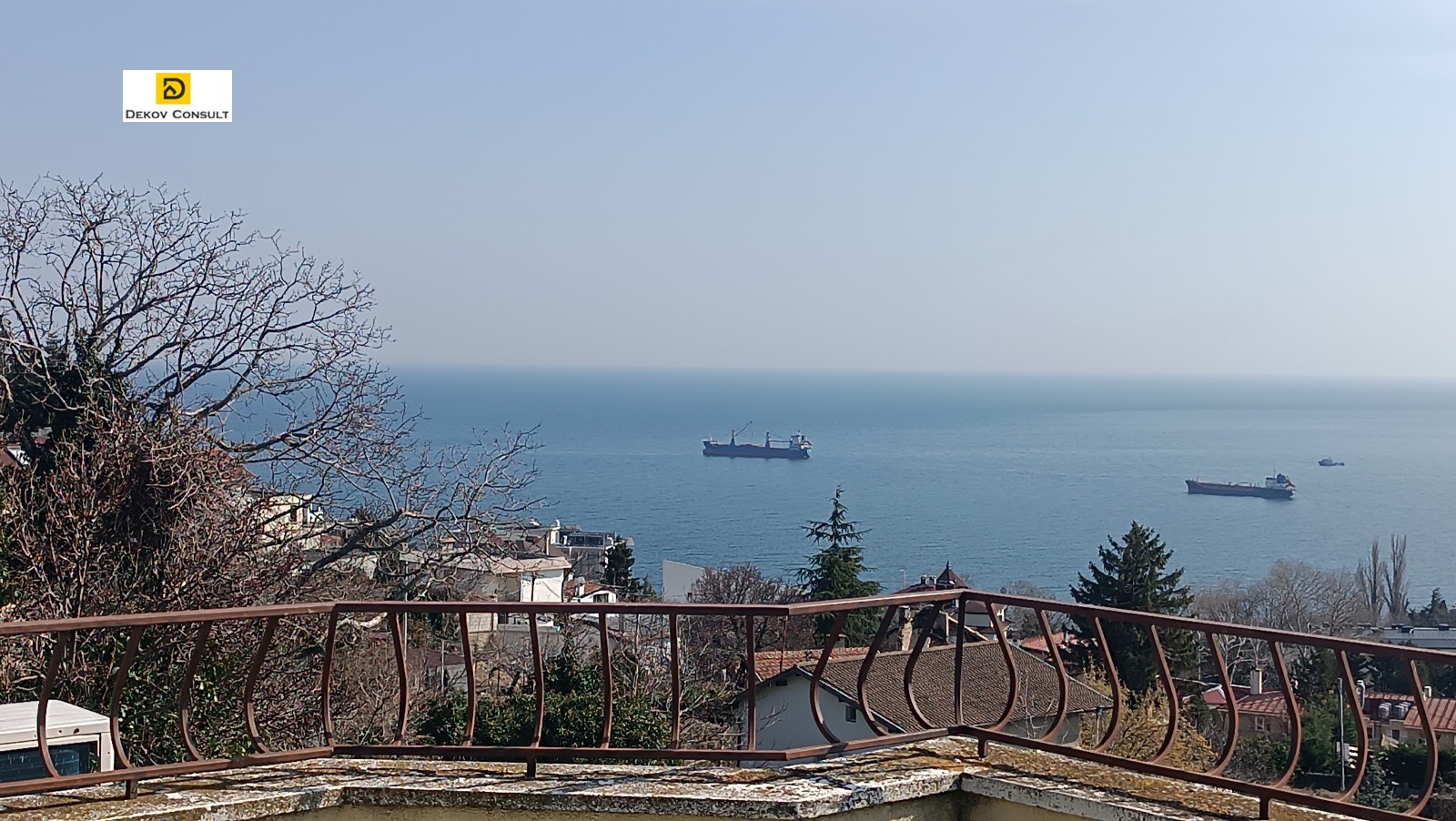 Продава КЪЩА, гр. Варна, Бриз, снимка 2 - Къщи - 53985786