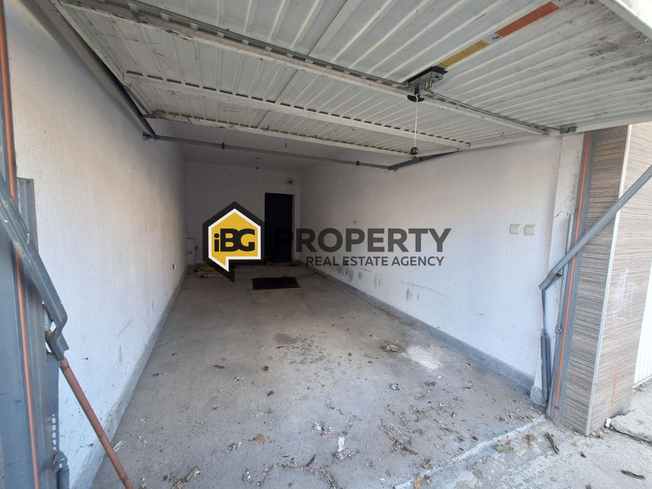 Продава ГАРАЖ, ПАРКОМЯСТО, гр. Варна, Виница, снимка 3 - Гаражи и паркоместа - 54273459