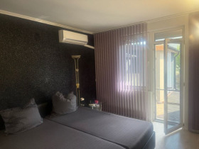 1 chambre Sarafovo, Bourgas