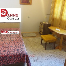 1 quarto Gorna Oriahovica, região Veliko Tarnovo