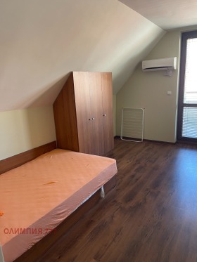 3 camere da letto Idealen tsentar, Pleven 10