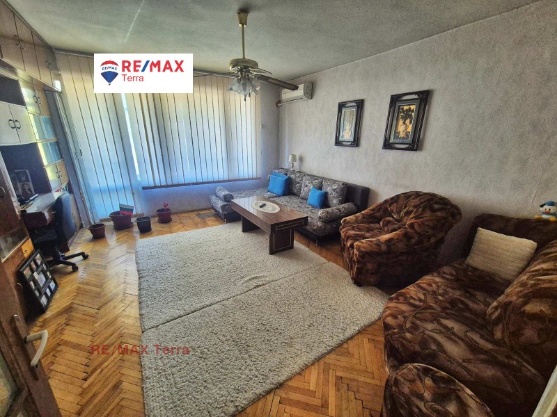 Продава 3-СТАЕН, гр. Левски, област Плевен