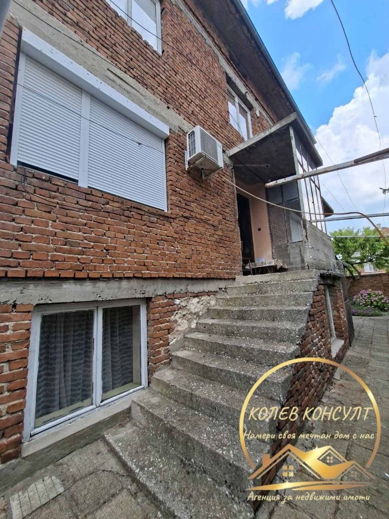 Продава КЪЩА, гр. Чирпан, област Стара Загора, снимка 2 - Къщи - 55094980