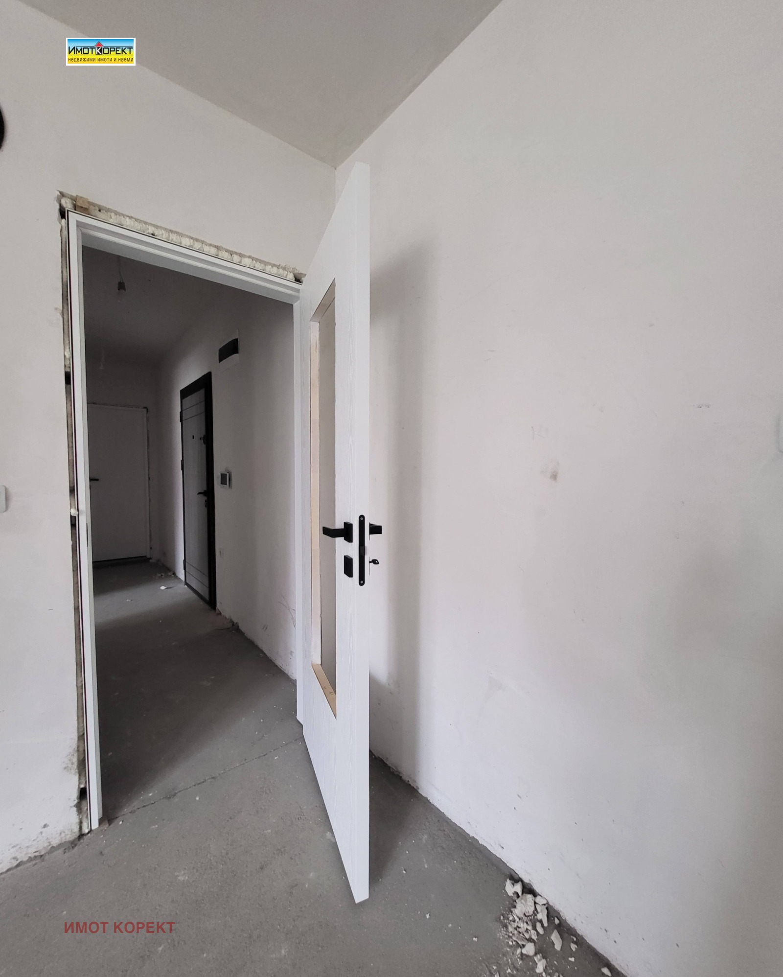 Продава 3-СТАЕН, гр. Пазарджик, Устрем, снимка 3 - Апартаменти - 53564775