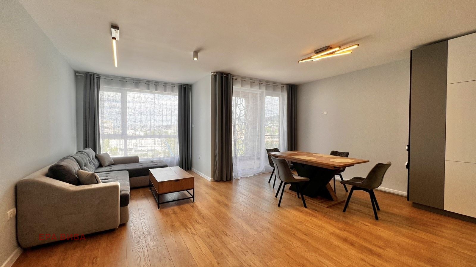 Продава 3-СТАЕН, гр. Варна, Бриз