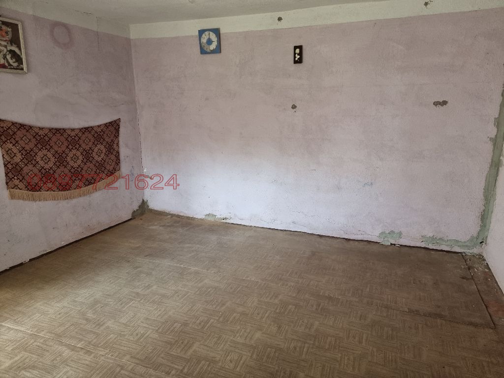 Продава КЪЩА, с. Дъбовик, област Добрич, снимка 13 - Къщи - 52781747