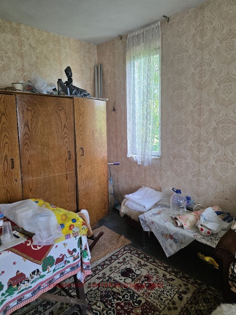 Продава КЪЩА, гр. София, Требич, снимка 8 - Къщи - 54958399