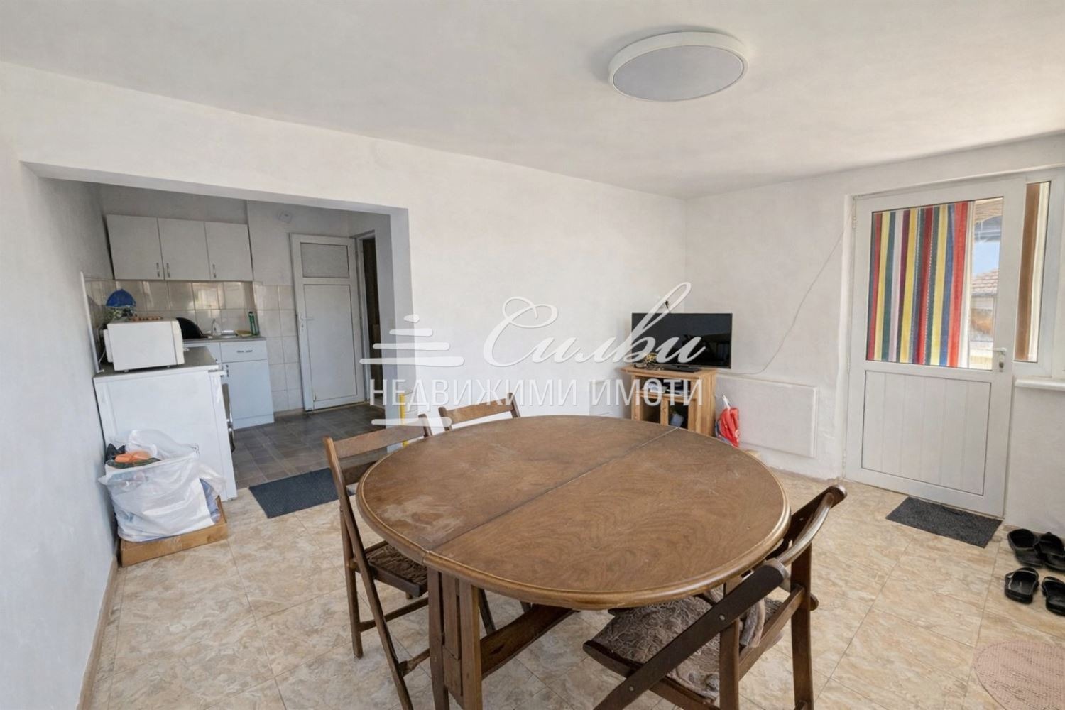 Продава КЪЩА, гр. Нови пазар, област Шумен, снимка 2 - Къщи - 54040120