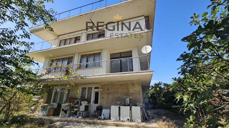 Продава КЪЩА в област Пловдив, гр. Хисаря - 520 кв.м / 230 000 € » 449 840.90 лв., РЕДЖИНА