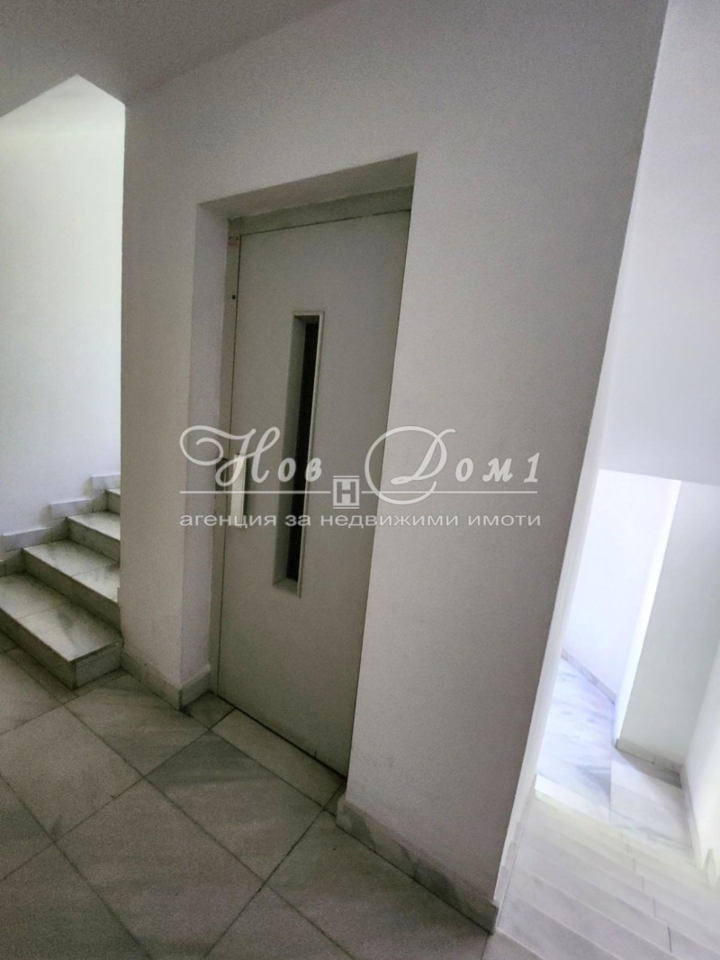Eladó  2 hálószobás Sofia , Hladilnika , 115 négyzetméter | 30102925 - kép [15]
