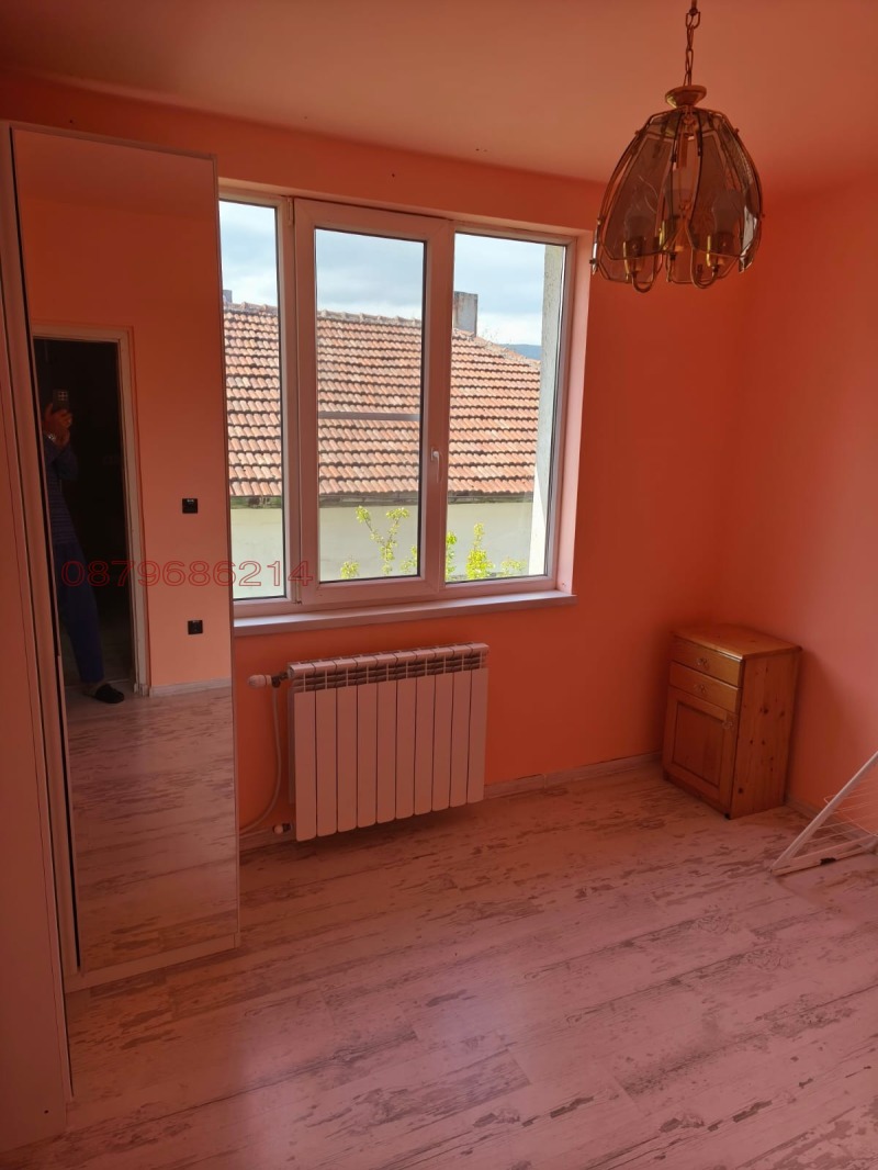 Продава ЕТАЖ ОТ КЪЩА, гр. Перник, Клепало, снимка 11 - Етаж от къща - 53284286