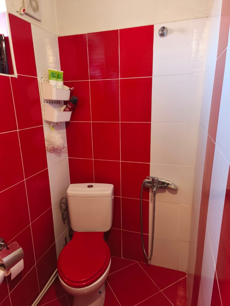 Продава ЕТАЖ ОТ КЪЩА, гр. Перник, Клепало, снимка 10 - Етаж от къща - 53284286