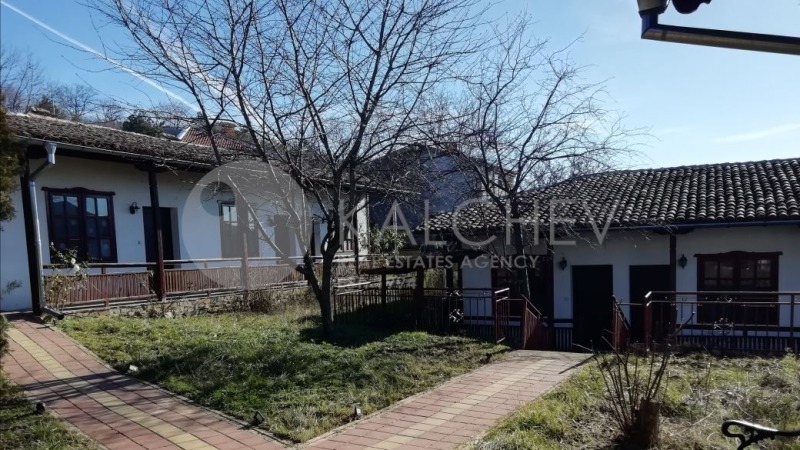 Продава КЪЩА, гр. Варна, м-т Манастирски рид, снимка 4 - Къщи - 48946335