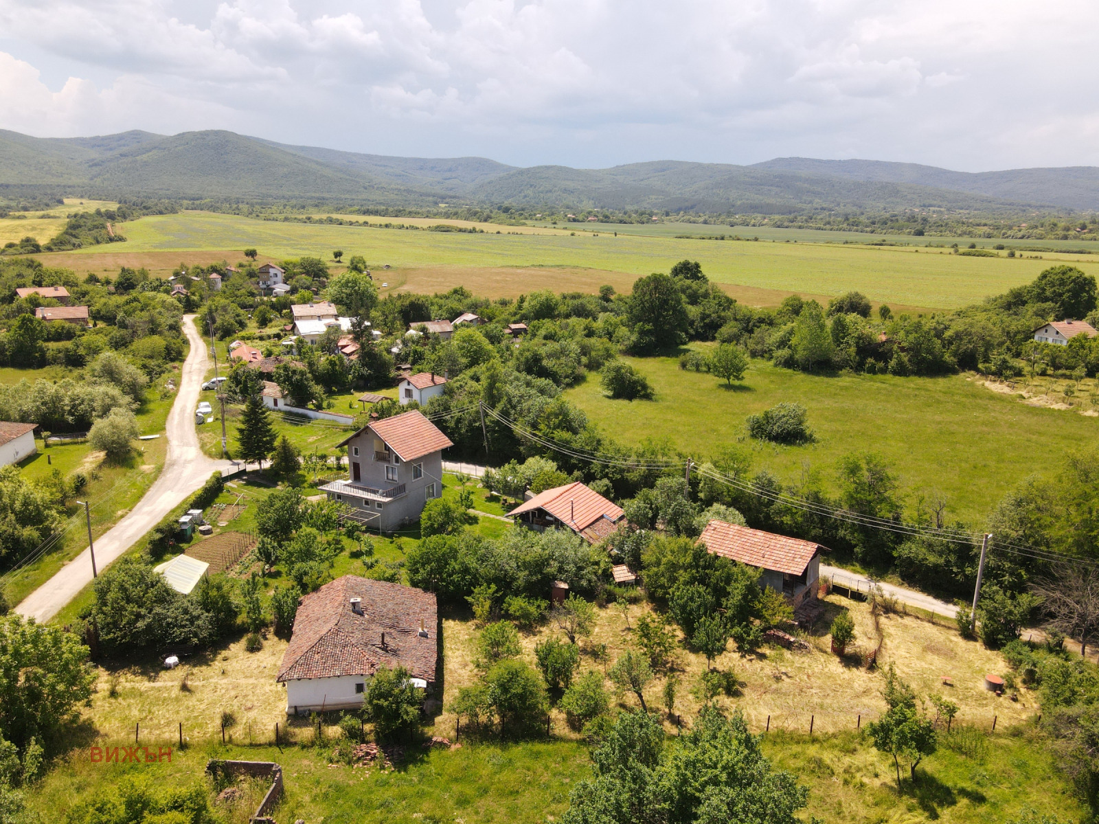 Продава ПАРЦЕЛ, с. Дебели лаг, област Перник