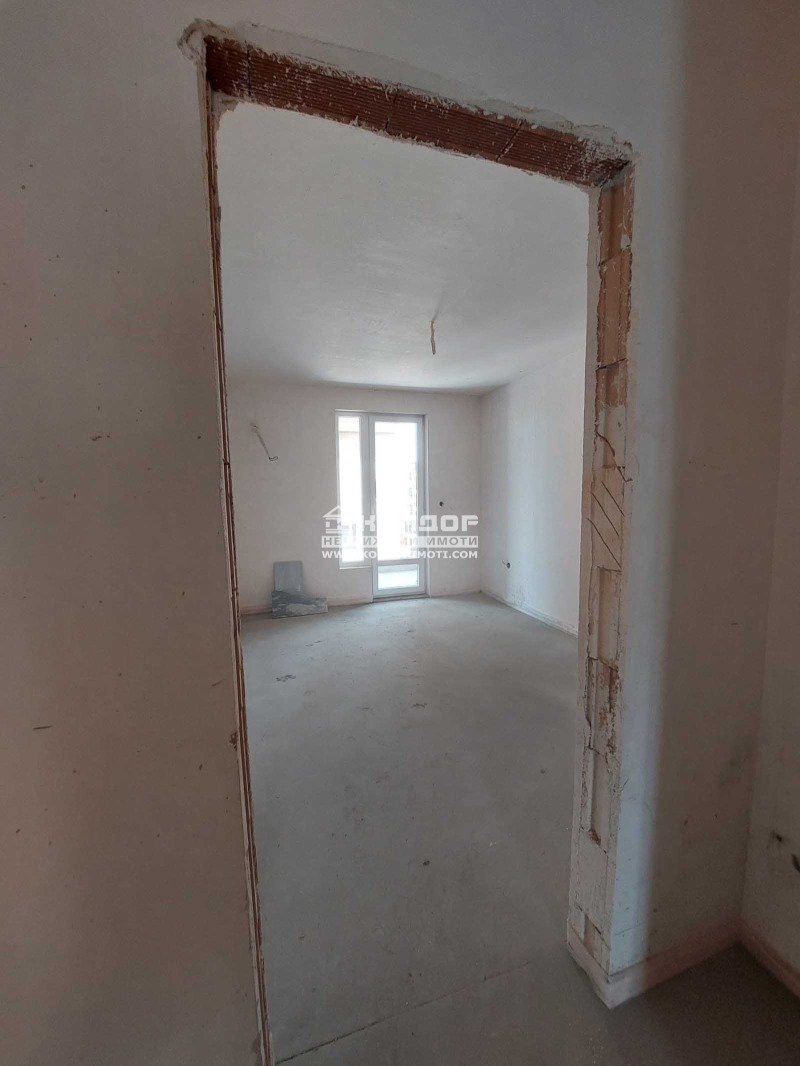 For Sale  1 bedroom Plovdiv , Hristo Smirnenski , 76 sq.m | 10799194 - image [8]