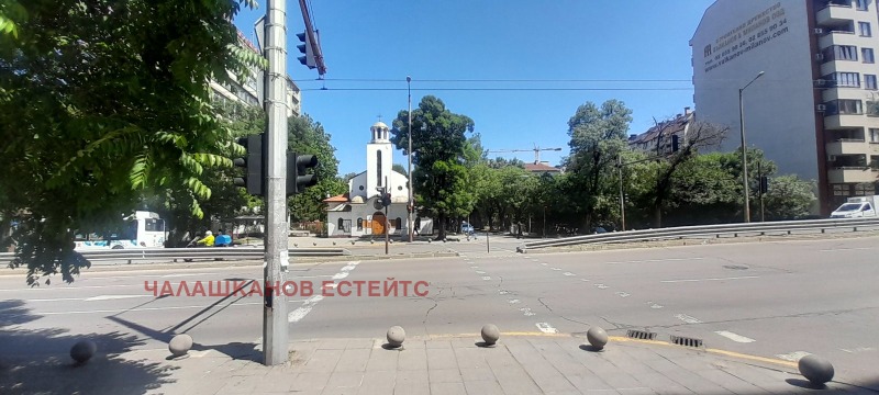 Продава  2-стаен град София , Банишора , 63 кв.м | 83317895
