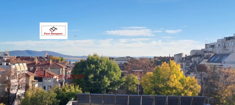 Продава МНОГОСТАЕН, гр. Бургас, Център