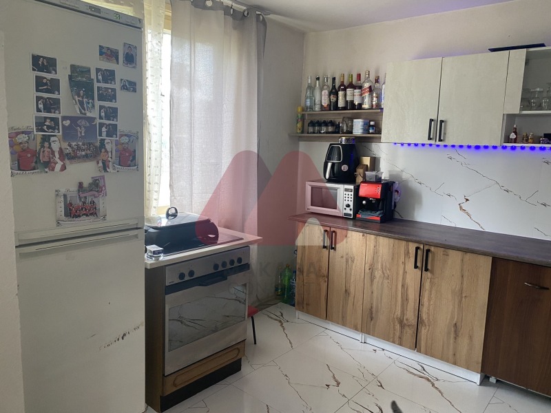 Продава КЪЩА, с. Доганово, област София област, снимка 2 - Къщи - 41457303