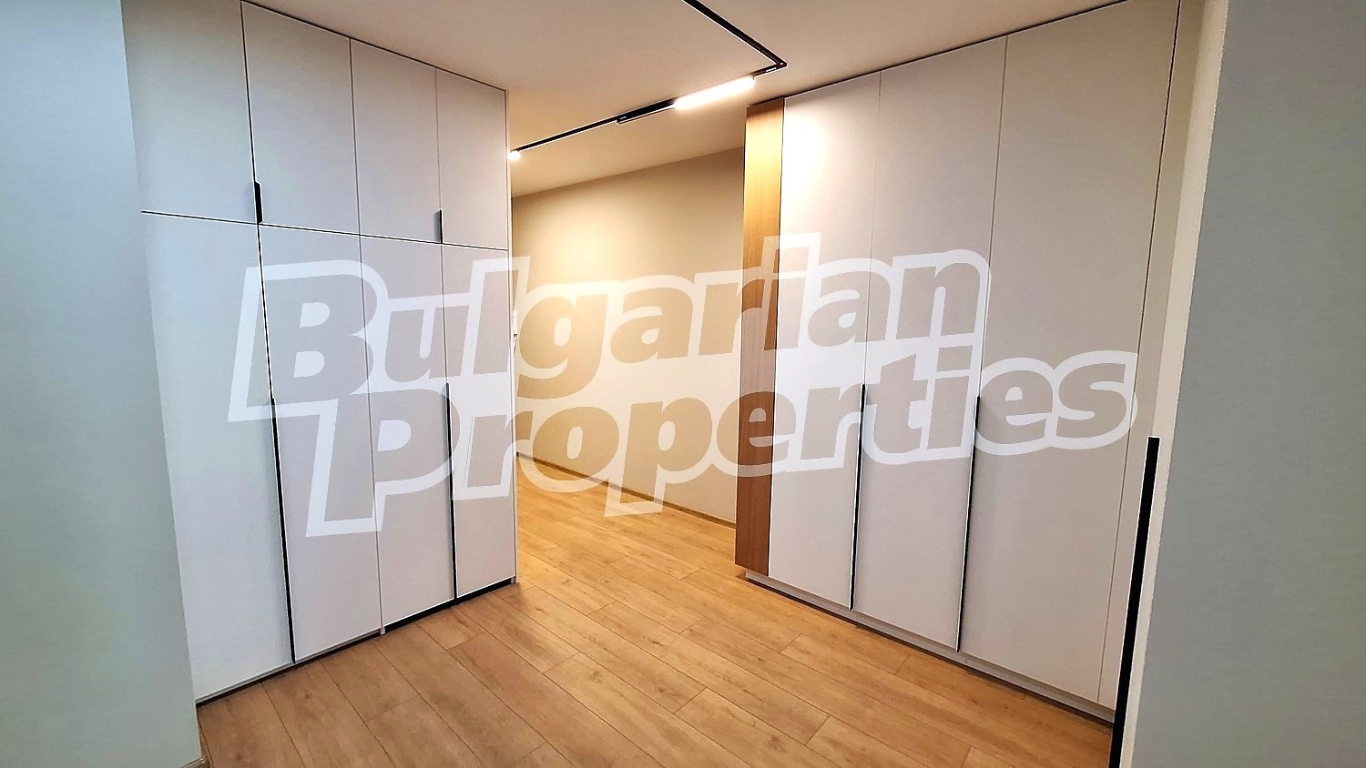 Продава 3-СТАЕН, гр. Варна, Център, снимка 6 - Апартаменти - 55847028
