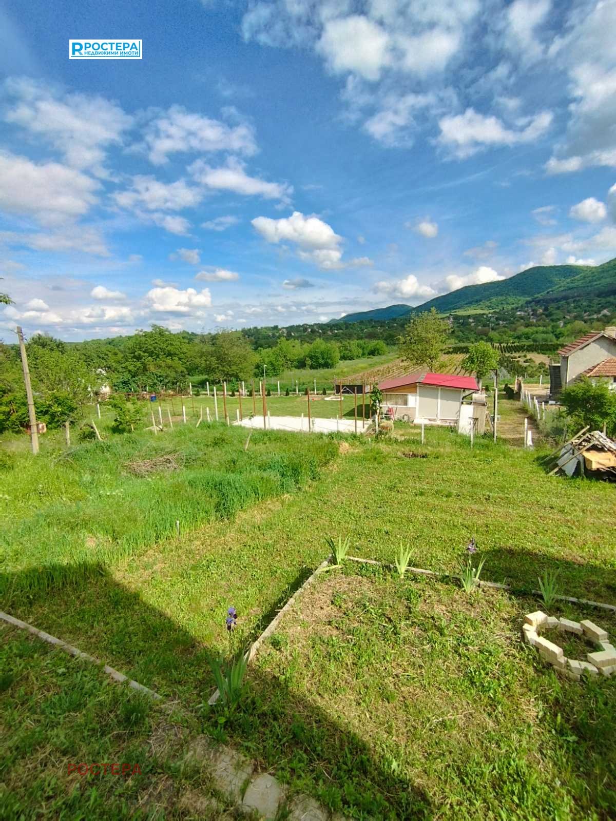 Продава ВИЛА, гр. Търговище, Вилна зона, снимка 2 - Вили - 54553754