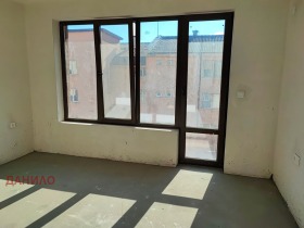 2 slaapkamers Buzludzja, Veliko Tarnovo 6