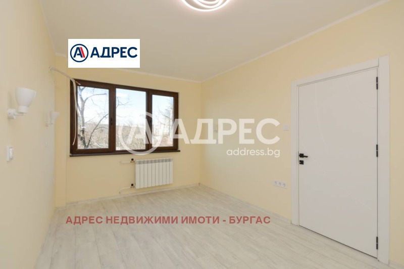 Продава 2-СТАЕН, гр. Бургас, Зорница, снимка 2 - Апартаменти - 53507063