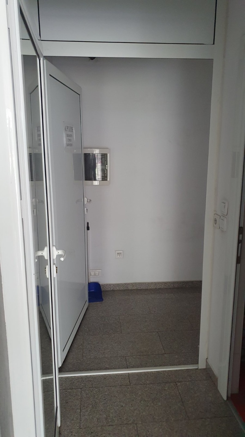 Продаја  Канцеларија Русе , Вазраждане , 72 м2 | 60358578 - слика [11]