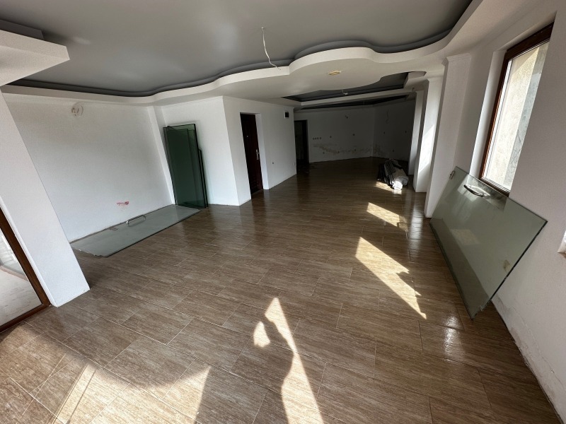 In vendita  Ufficio regione Burgas , Sveti Vlas , 84 mq | 41555132