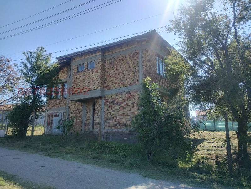 Продава КЪЩА, гр. Антоново, област Търговище, снимка 3 - Къщи - 52779350