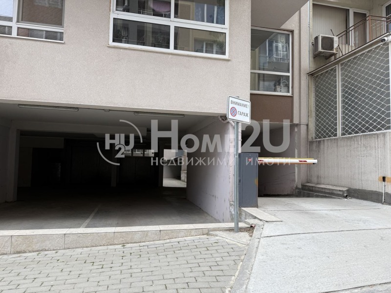 Προς πώληση  Γκαράζ Βαρνα , Βαζραζδανε 1 , 28 τ.μ | 84373596