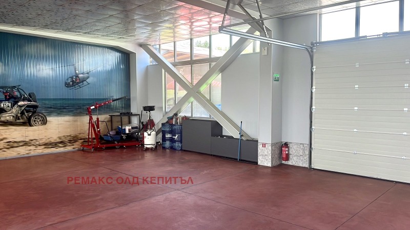 Продава  Пром. помещение град Велико Търново , Промишлена зона - Запад , 1233 кв.м | 86599071 - изображение [5]