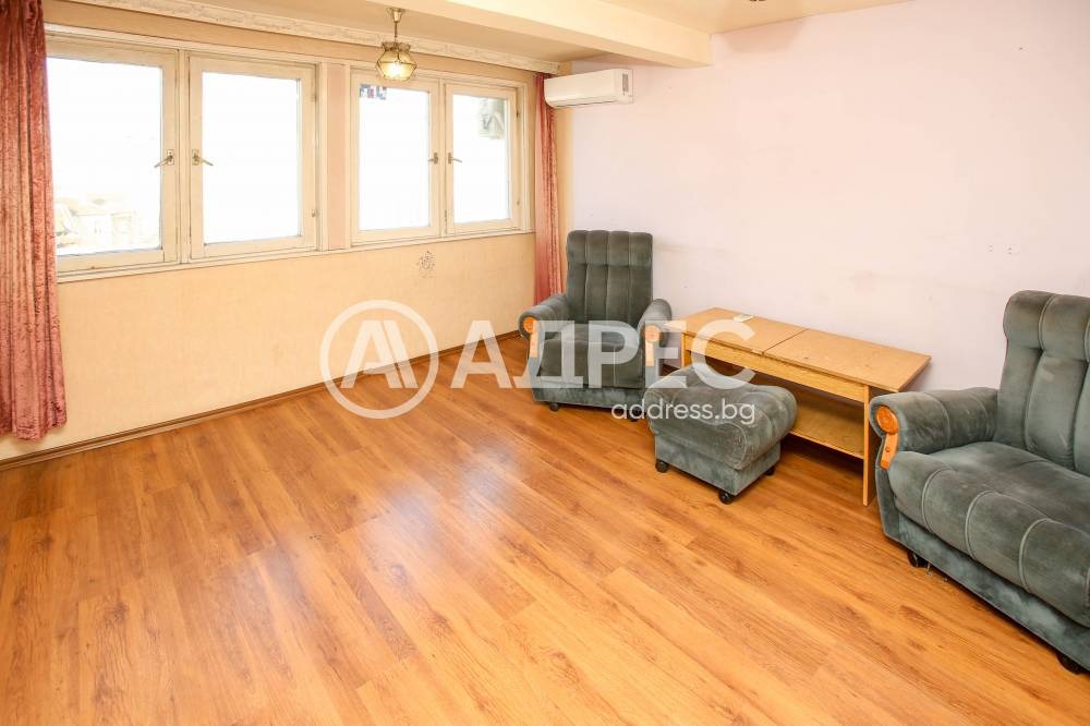 Продава 2-СТАЕН, гр. София, Център, снимка 2 - Апартаменти - 54110694