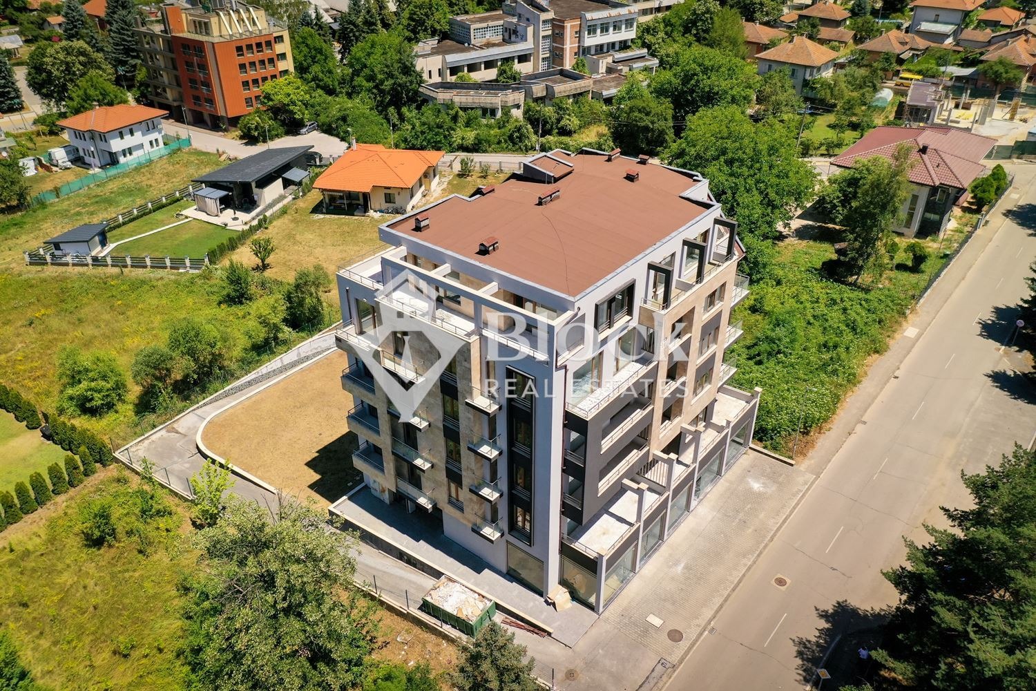 Продава 3-СТАЕН, гр. Правец, област София област, снимка 11 - Апартаменти - 56009334