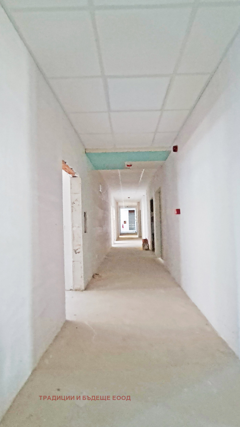 Продава ОФИС, гр. София, Люлин - център, снимка 15 - Офиси - 49809714