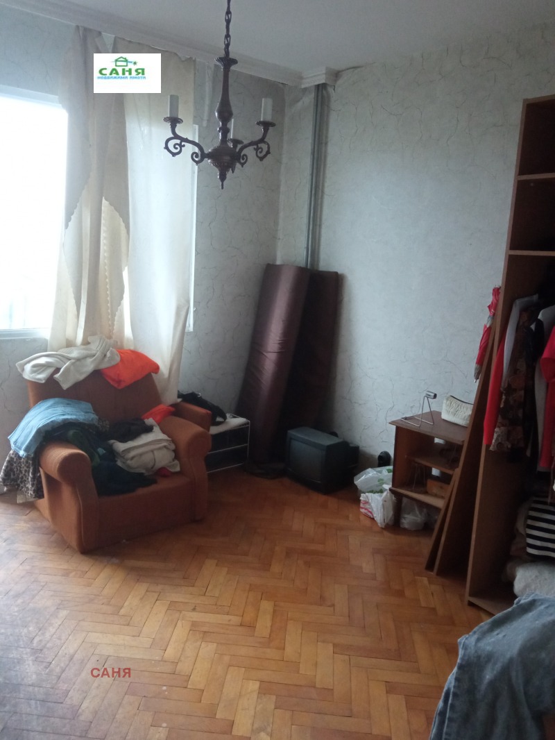 Продава 3-СТАЕН в град Плевен, Дружба 4 - 85 кв.м / 75 000 € » 146 687.25 лв., САНЯ