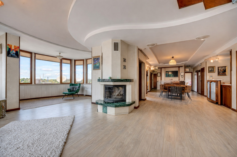 Продава 4-СТАЕН, гр. София, Карпузица, снимка 3 - Апартаменти - 53032584