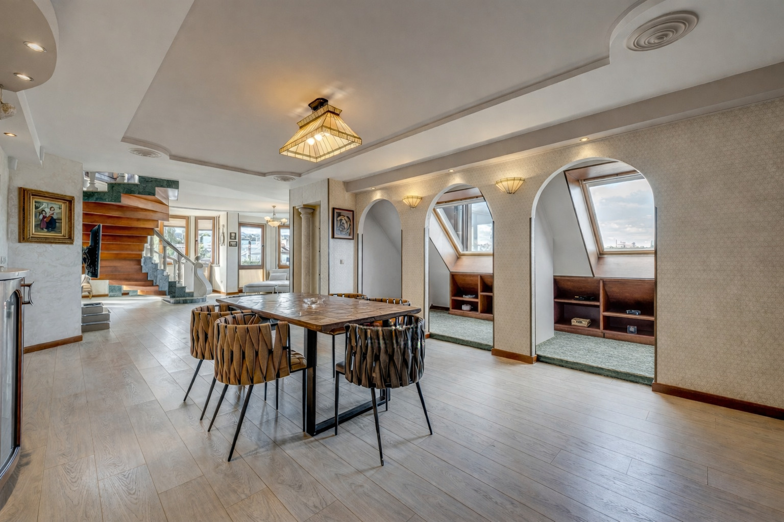 Продава 4-СТАЕН, гр. София, Карпузица, снимка 2 - Апартаменти - 53032584