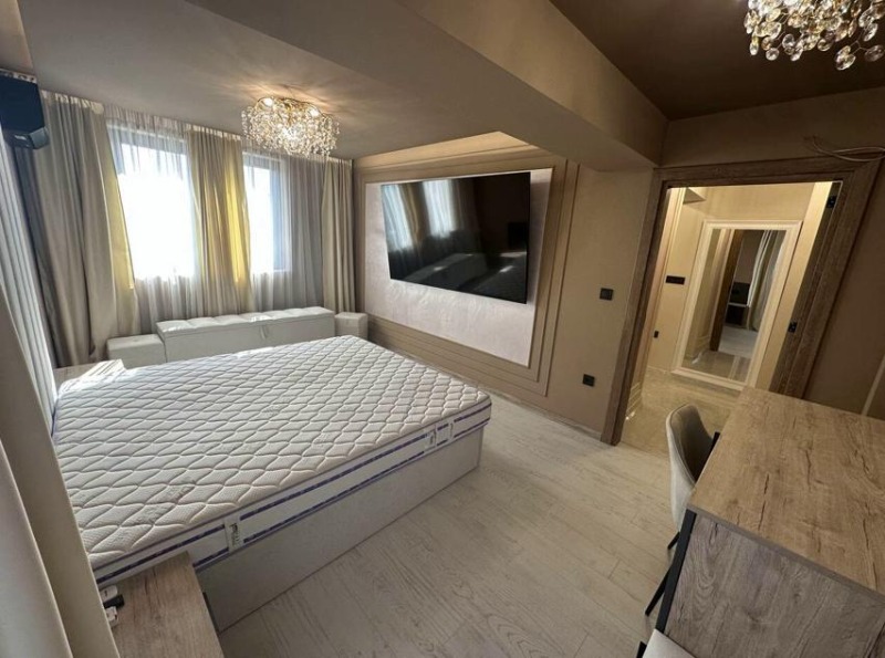 Продава  3-стаен град Пловдив , Център , 135 кв.м | 66868348 - изображение [17]
