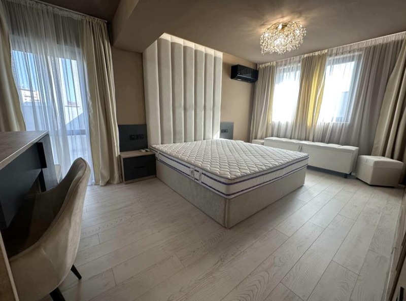Продава  3-стаен град Пловдив , Център , 135 кв.м | 66868348 - изображение [16]