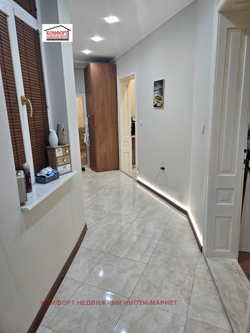 Продава  3-стаен град Плевен , Идеален център , 104 кв.м | 35308031 - изображение [14]