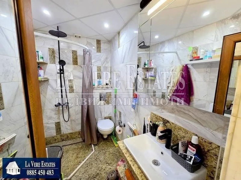 Продава 3-СТАЕН, гр. Русе, Център, снимка 11 - Апартаменти - 53347315