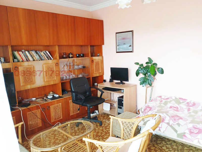 Myytävänä  3 makuuhuonetta Plovdiv , Kjutšuk Pariž , 96 neliömetriä | 87211797
