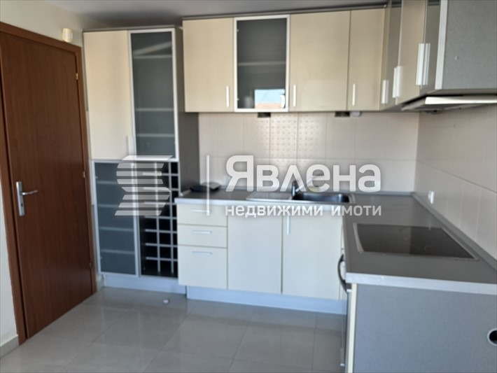 Продава 4-СТАЕН, гр. София, Оборище, снимка 4 - Апартаменти - 55546808