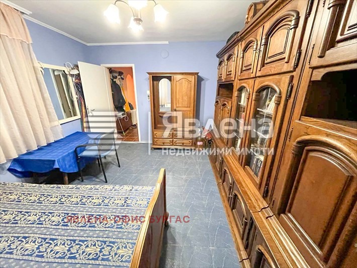 Продава КЪЩА, с. Кошарица, област Бургас, снимка 17 - Къщи - 49578440