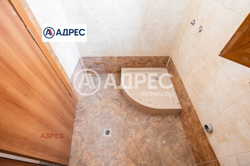 Продава КЪЩА, с. Църква, област Добрич, снимка 7 - Къщи - 53280461