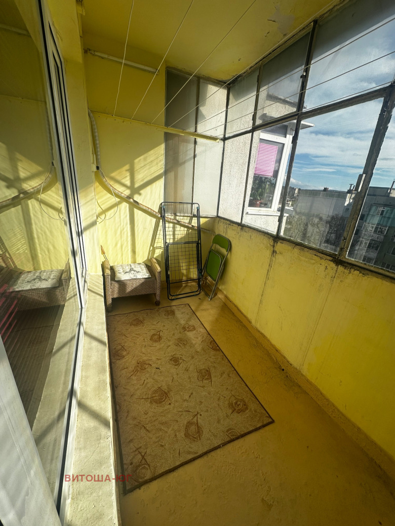 Продава 4-СТАЕН в град Търговище, Запад 2 - 78 кв.м / 75 000 € » 146 687.25 лв., ВИТОША-ЮГ