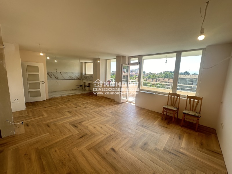 Te koop  2 slaapkamers Plovdiv , Tsentar , 130 m² | 56128779