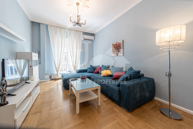 Продава  3-стаен град София , Център , 92 кв.м | 17167735