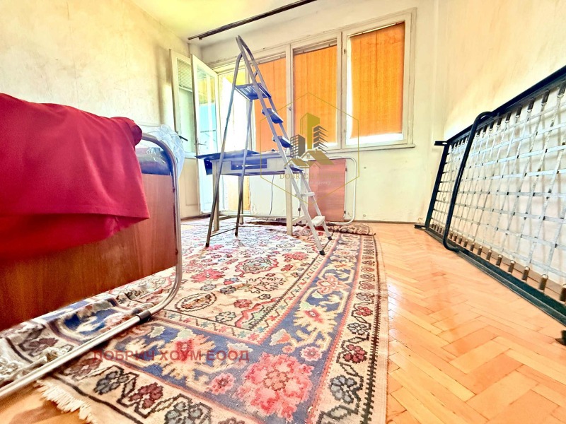 Продава  4-стаен град Добрич , Свети Георги , 120 кв.м | 83827490 - изображение [12]